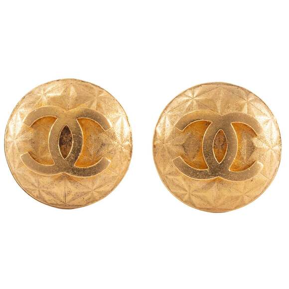 CHANEL Coco Mark Round GP Gold Clip Earrings